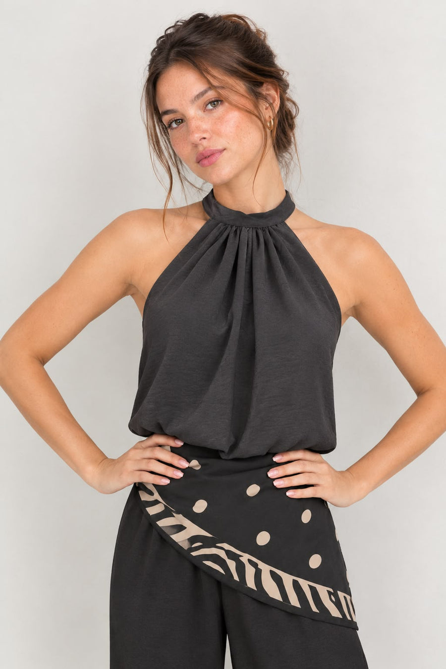 Pañoleta Negra Lunares Beige