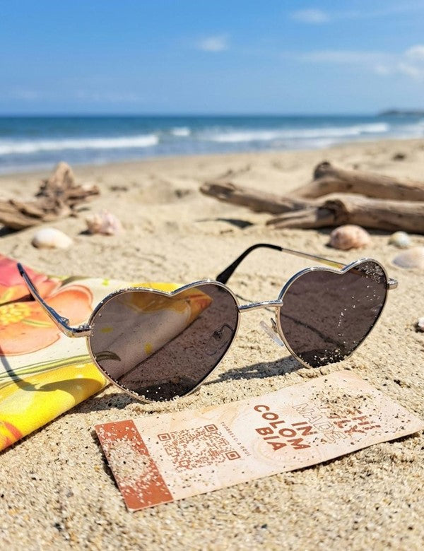 Gafa Forma de Corazon y Lente Negro