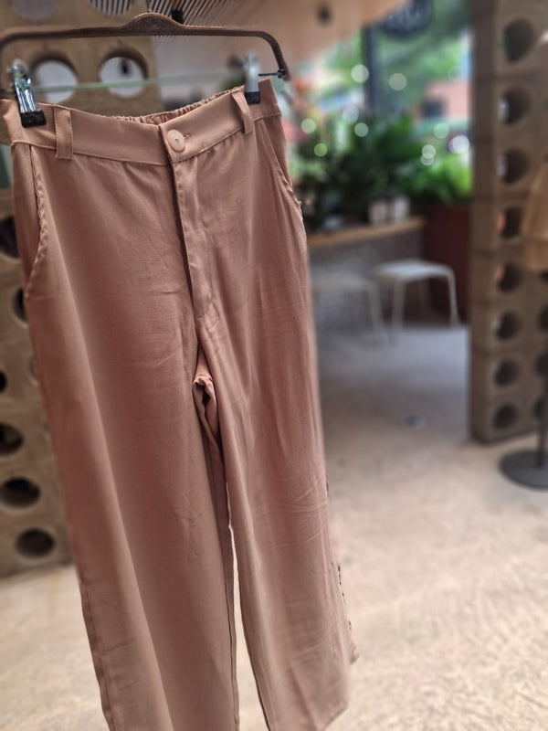 PANTALÓN MOSCÚ CAQUI