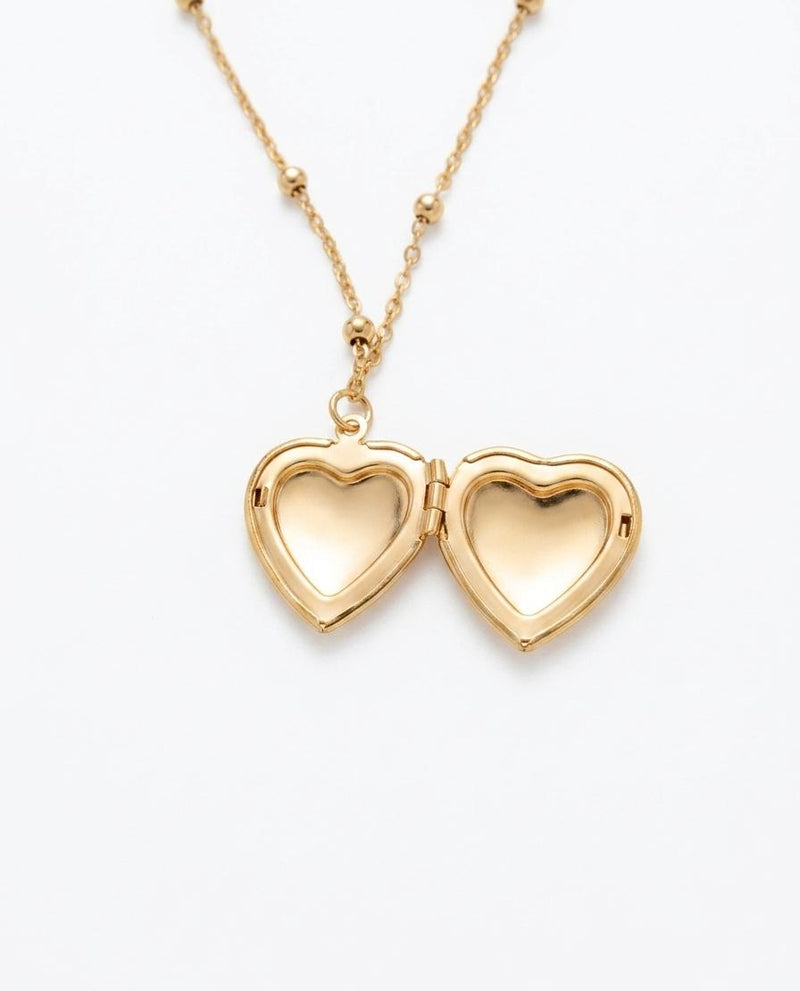 Collar Relicario Corazon
