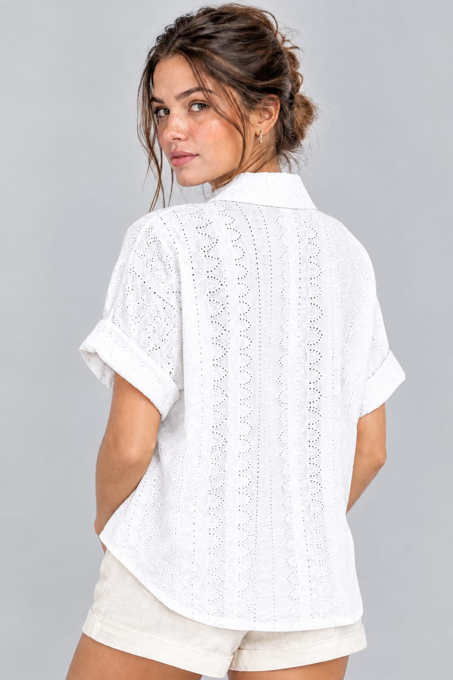 Camisa Cuello Ojalillo Bolsillo Blanca