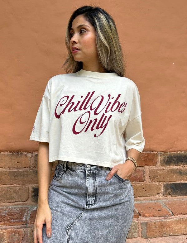 Camiseta Lola Chill Vibes Marfil