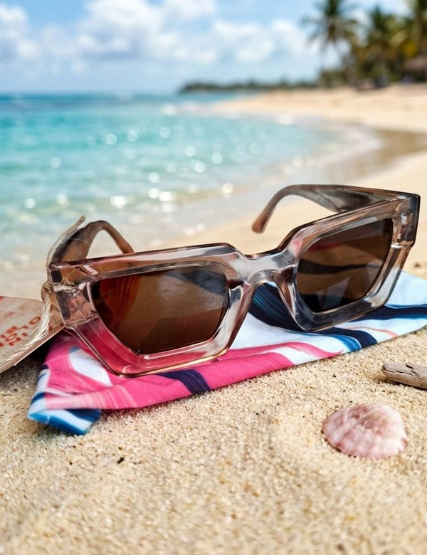 Gafa Cuadrada Deluxe Champaña