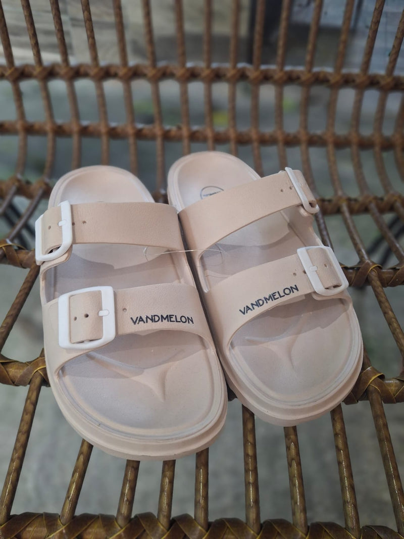 Sandalias Beige