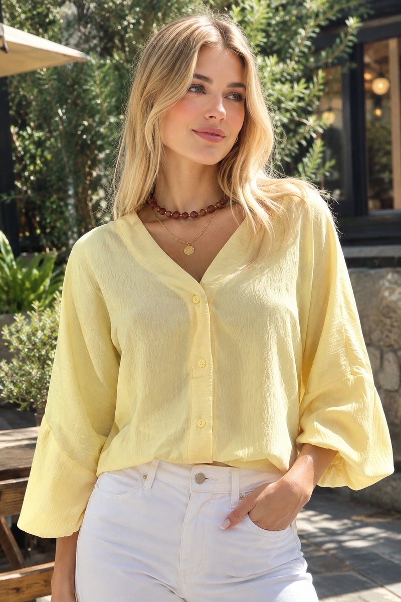 Blusa Manga Larga Boton Cuello  V